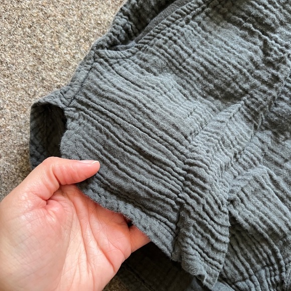 Dark Grey 2 Piece Sleep Set Short Sleeve Top + Drawstring Shorts Size XS Pajamas - Picture 4 of 12